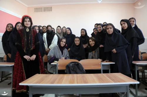 اففتاح مدرسه زنده یاد نسرین جوکار در مرغاب